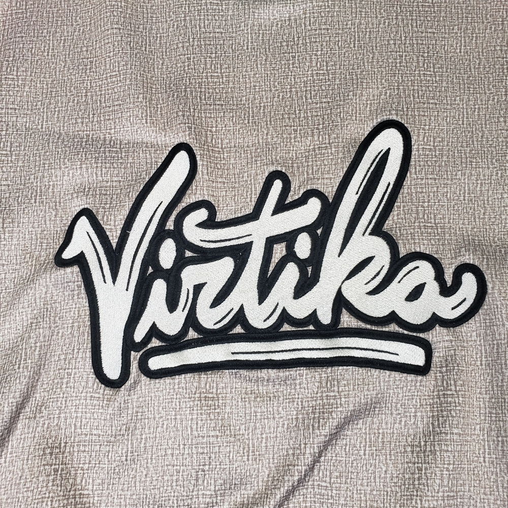 Virtika Silver Script Logo Snowboarding Ski Fleece Lined Crewneck Sweater Men L - Picture 3 of 12